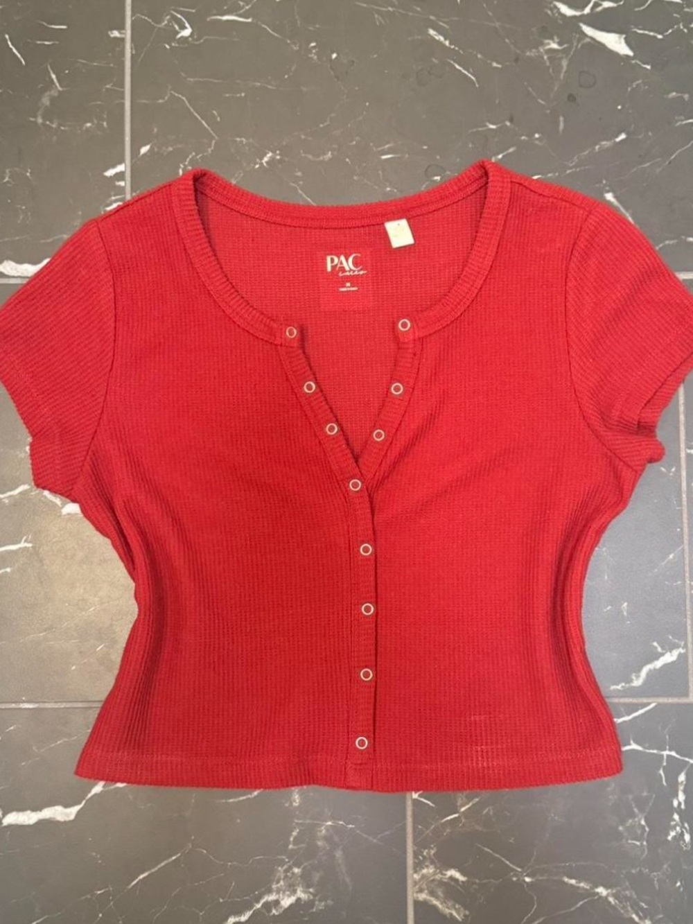 Red Ribbed Snap-Front Short Sleeve Top